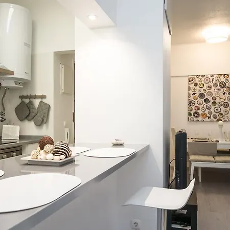Lovely & Modern In The Center Lisbon Exterior photo